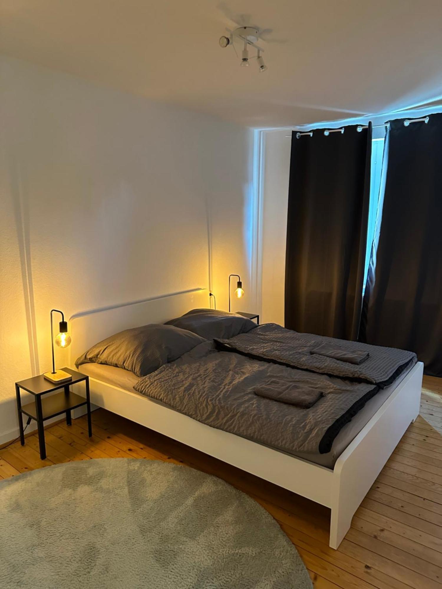 Doppelbett Unterkunft Vahrenwald-List Hanovra Exterior foto